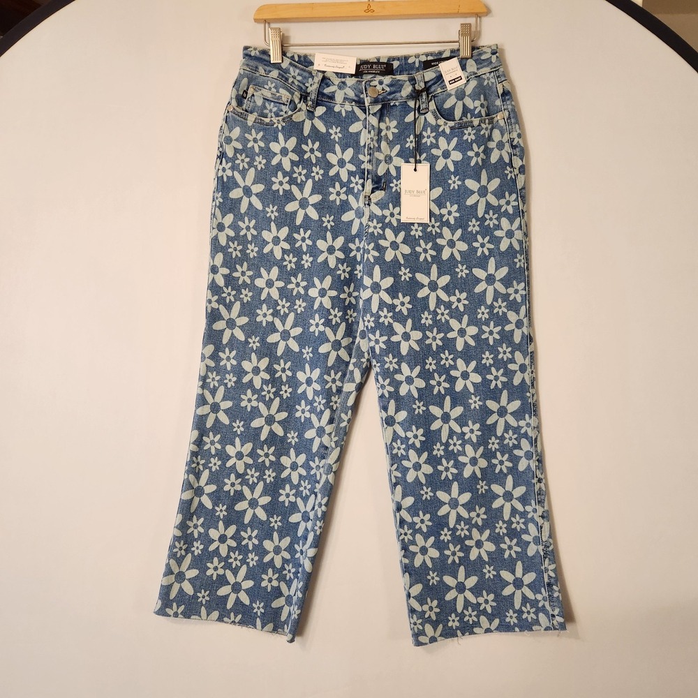 NWT Judy Blue Flower Power High Waist Wide Leg Crop Denim Jeans Size 13/31